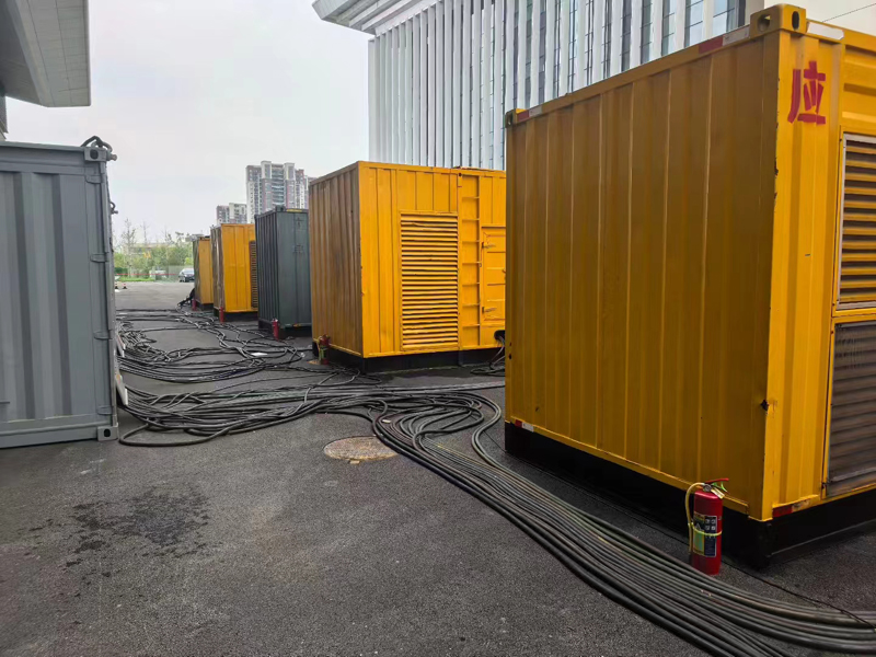 汉源不同季节柴油发电机组保养有哪些注意事项？