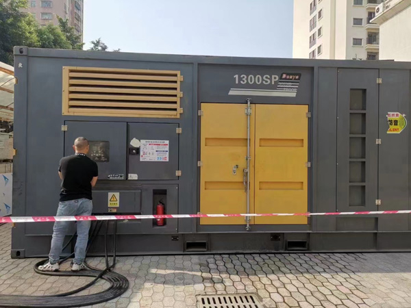 汉源500KW发电机组冬季应该配多大的启动电瓶?